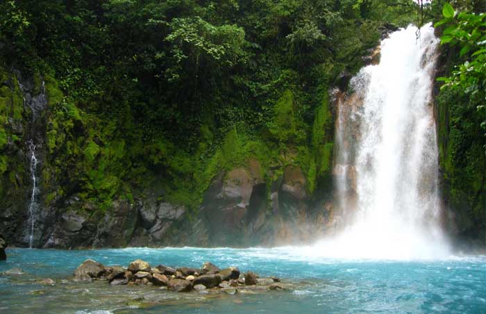 Водопад Рио Селесте, Коста-Рика