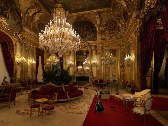 Закрытый акустический концерт с Наполеоном в Лувре