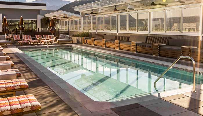 Самые крутые бассейны в отелях мира - Отель Kimpton Rowan Palm Springs