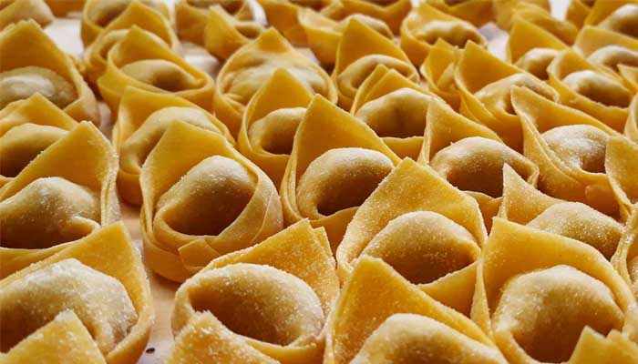 Этот итальянский шеф-повар преподает в Instagram кулинарные курсы традиционных тосканских блюд