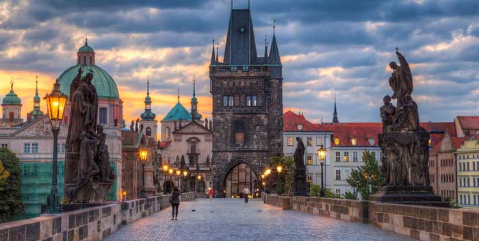 Отдых в Праге в 2019 году, гурманам стоит обязательно посетить несколько заведений, пекарен и бистро
