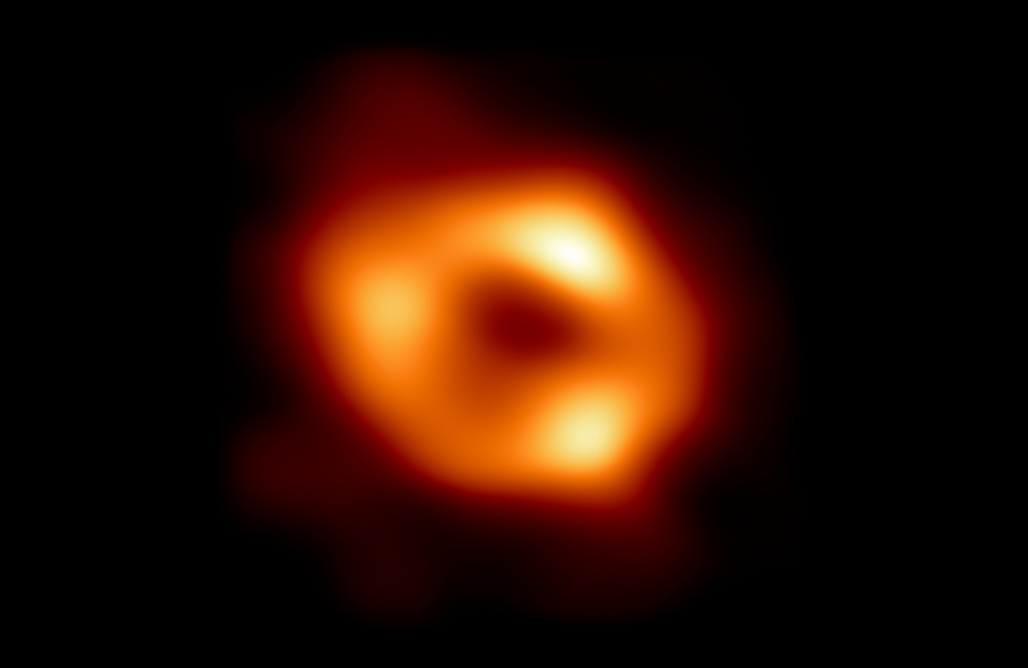 Первое фото черной дыры в галактике Млечный Путь